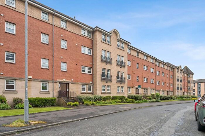 2 Bedroom Flat For Sale In Macdougall Street, Flat /, Shawlands, Glasgow, G43