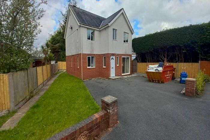 4 Bedroom Property To Rent In Ffordd Cynan, Bangor, LL57