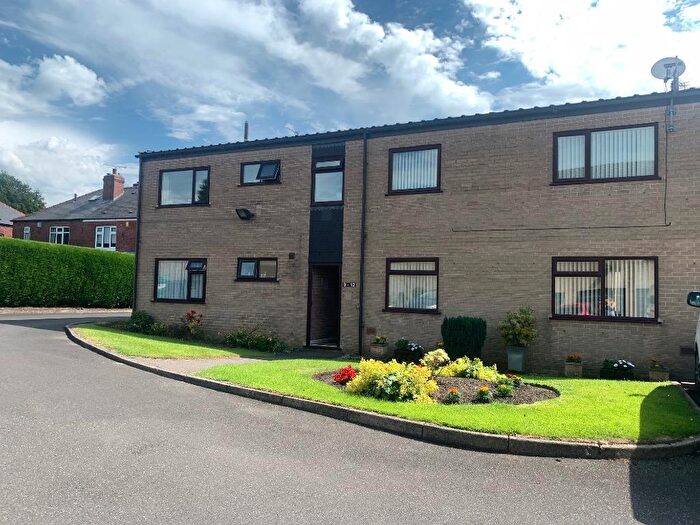 2 Bedroom Flat To Rent In Cobnar Road, Norton Woodseats, Sheffield, S8