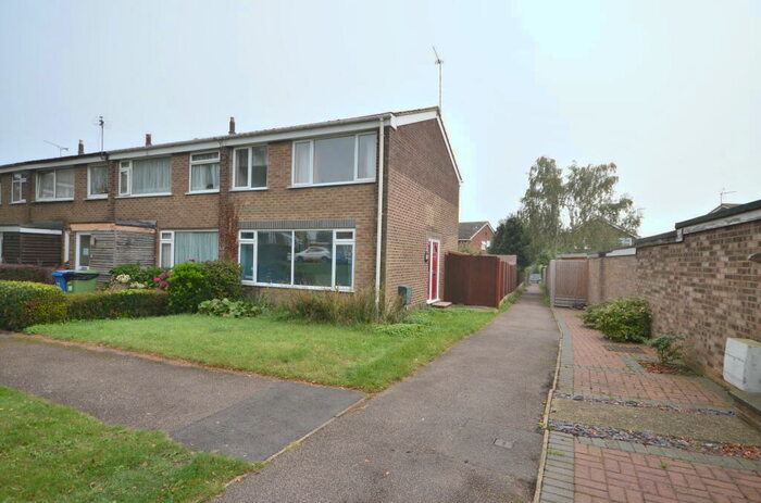 3 Bedroom End Of Terrace House To Rent In Landrail Road, Lower Halstow, Sittingbourne, ME9