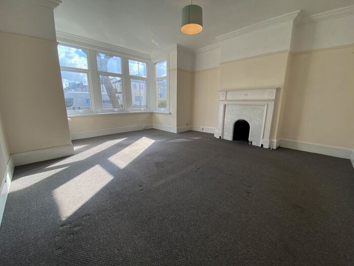 4 Bedroom House To Rent In Fishponds Road, Bristol, BS5