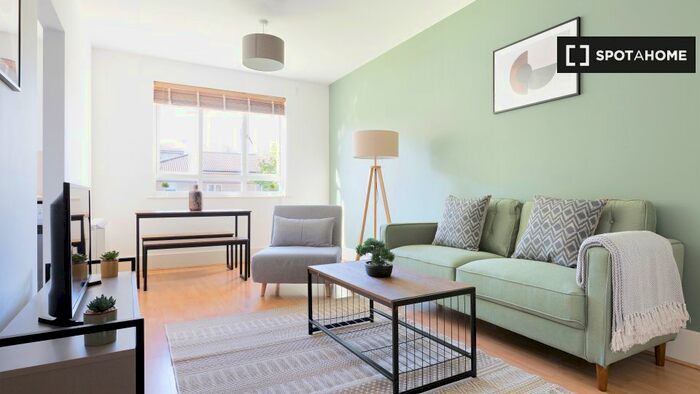 1 Bedroom Flat To Rent In De Beauvoir Cres, N1
