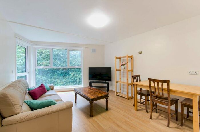 1 Bedroom Flat To Rent In Garrick Close, Park Royal, London, W5