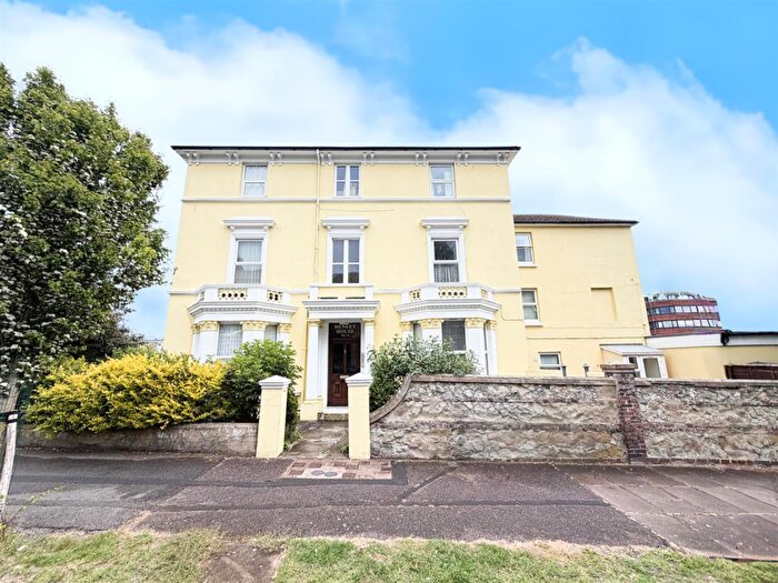 Flat For Sale In Enys Road, Eastbourne, BN21