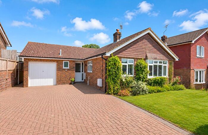 3 Bedroom Detached Bungalow For Sale In Monks Way, Northiam, TN31