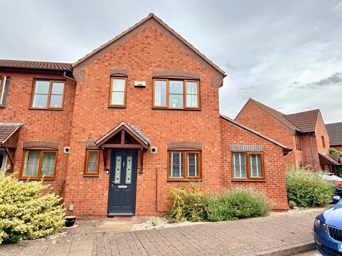 3 Bedroom Terraced House For Sale In Cypress Road, Walton Cardiff, Tewkesbury, GL20