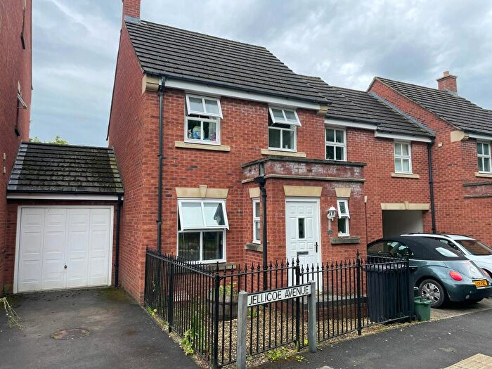 4 Bedroom Semi-Detached House To Rent In Jellicoe Avenue, Stapleton, Bristol, Avon, BS16