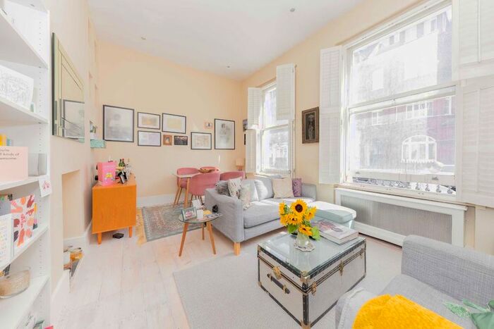 2 Bedroom Flat To Rent In Fairholme Road, London, W14