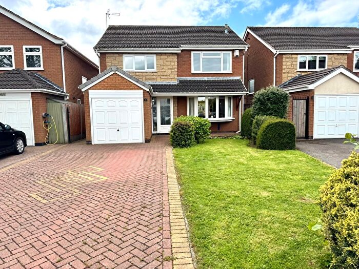 4 Bedroom Detached House For Sale In Verona Close, Nuneaton, CV11