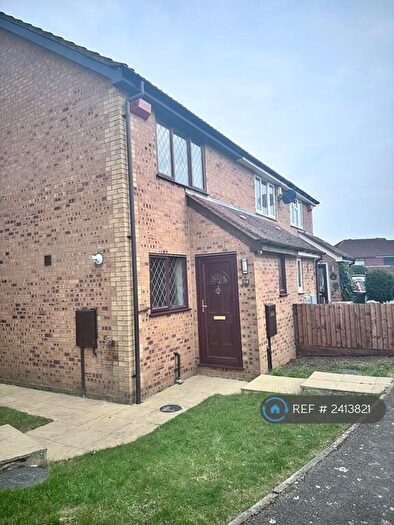 2 Bedroom End Of Terrace House To Rent In Mill Meadow, Northampton, NN2