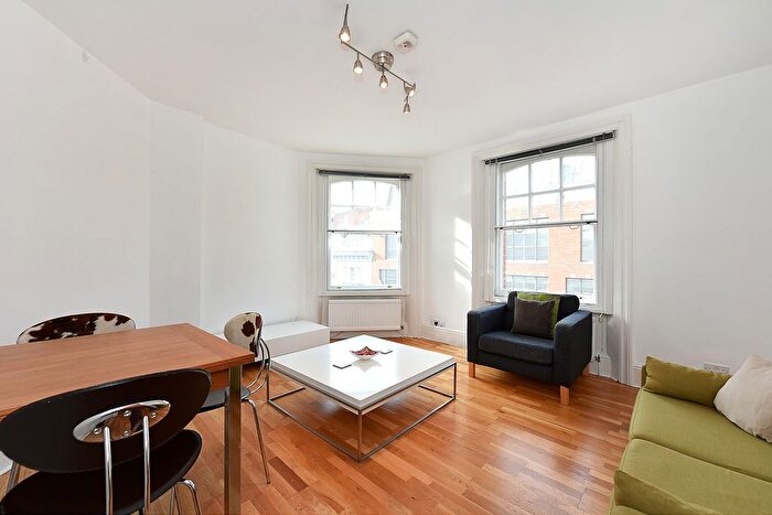 2 Bedroom Flat To Rent In Agar Street, Westminster, London, WC2N