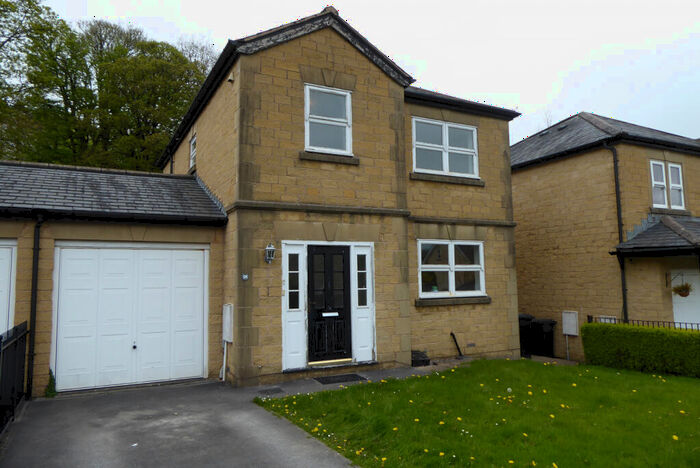3 Bedroom Detached House To Rent In Standen Park, Lancaster, LA1