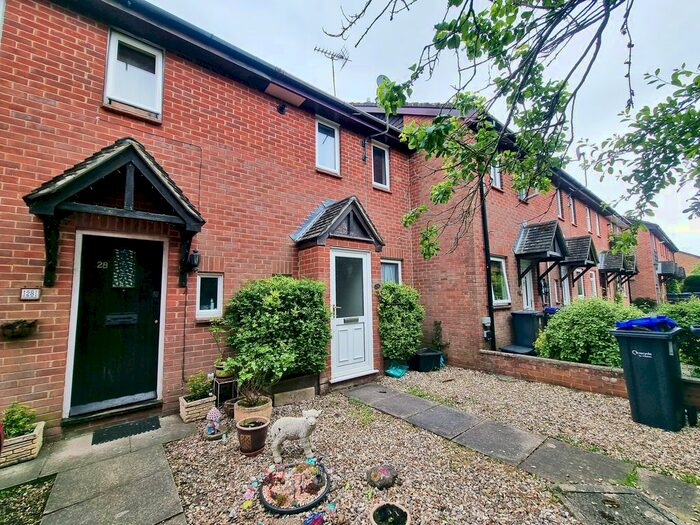 2 Bedroom Property To Rent In Windwhistle Way, Alderbury, Salisbury, SP5