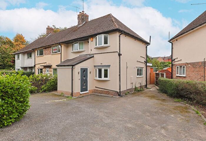 3 Bedroom Terraced House For Sale In Grove Cottages, Walton Road, Chesterfield, S40