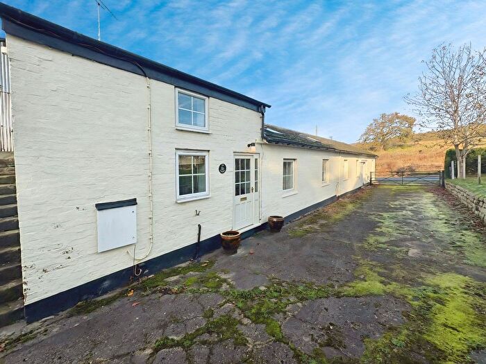 3 Bedroom Barn Conversion To Rent In Manley Road, Alvanley, Frodsham, Cheshire, WA6