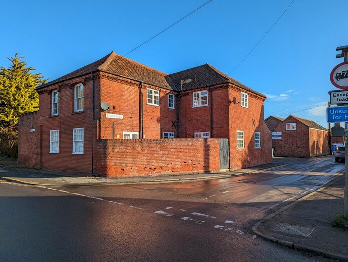 2 Bedroom Flat To Rent In Buller Road, Leiston, IP16