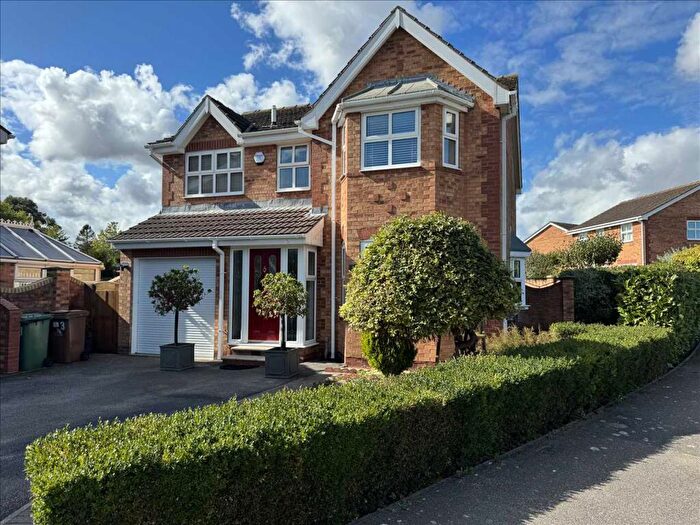 4 Bedroom Detached House For Sale In Field Head Road, Laceby, Grimsby, DN37