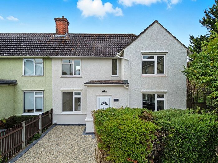 3 Bedroom Semi-Detached House For Sale In Warwick Square, Chelmsford, CM1