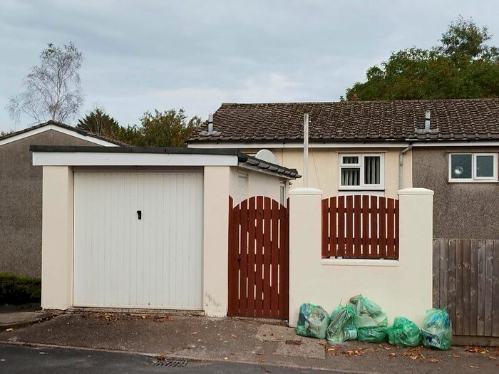 3 Bedroom Semi-Detached House To Rent In Pant Glas, Cardiff, CF23