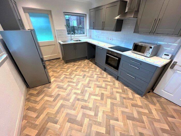 2 Bedroom Semi-Detached House To Rent In Green Drive, Fulwood, Preston, PR2