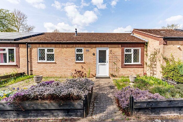 2 Bedroom Terraced Bungalow For Sale In Plantsman Close, Norwich, NR2