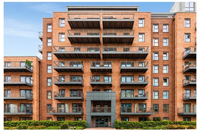 Studio To Rent In Fairbank House, Beaufort Square, London, Greater London, NW9