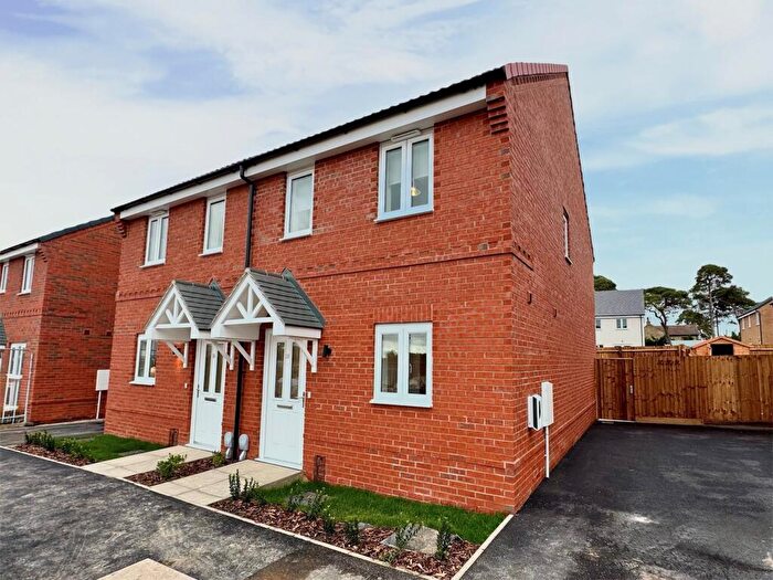 2 Bedroom House To Rent In Violet Street, Lakenheath, IP27