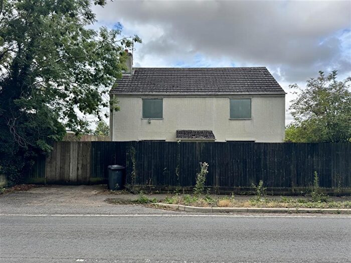 3 Bedroom Detached House For Sale In Crowland Road, Eye, Peterborough, PE6