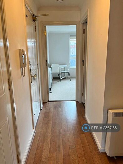 2 Bedroom Flat To Rent In Blandfield, Edinburgh, EH7