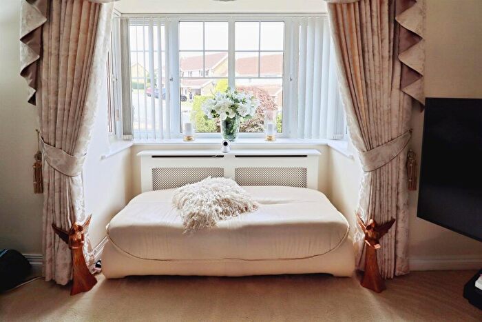 4 Bedroom Character Property For Sale In Graig Y Mynydd, Tonyrefail, Porth, CF39