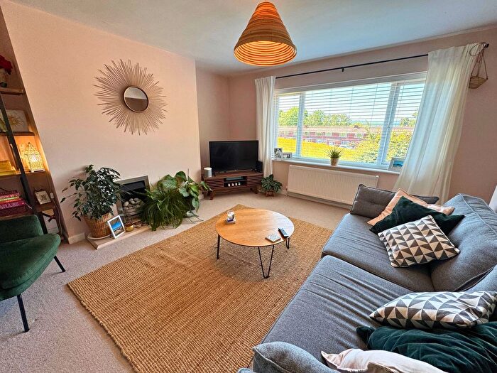 2 Bedroom Flat For Sale In Altamira, Topsham, EX3