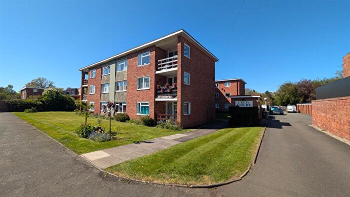 2 Bedroom Flat To Rent In Cecil Court, Mill Road, Leamington Spa, CV31