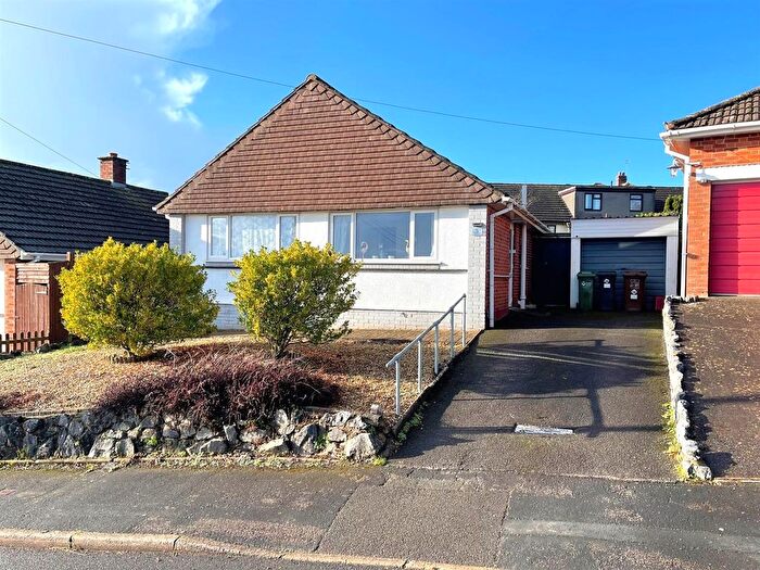 2 Bedroom Detached Bungalow For Sale In Pulling Road, Pinhoe, Exeter, EX4