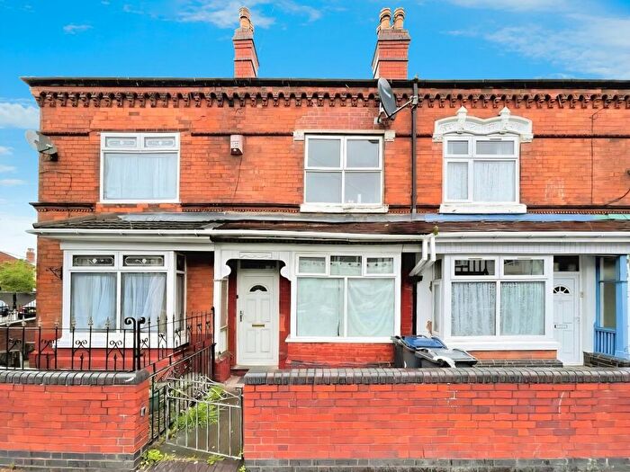 3 Bedroom Terraced House For Sale In The Broadway, Birmingham, B20