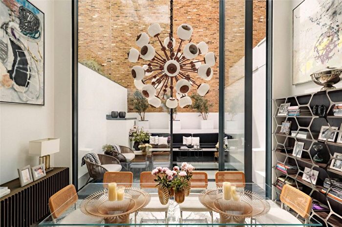 5 Bedroom Terraced House To Rent In Westbourne Grove, Notting Hill, W11