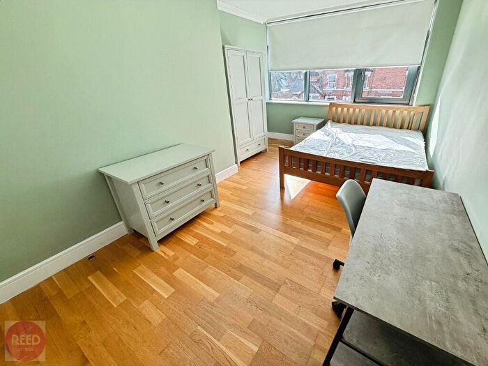 6 Bedroom Flat To Rent In Arthur Avenue, Lenton, NG7