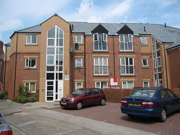 1 Bedroom Flat To Rent In Victoria Mews, Whitley Bay, NE26