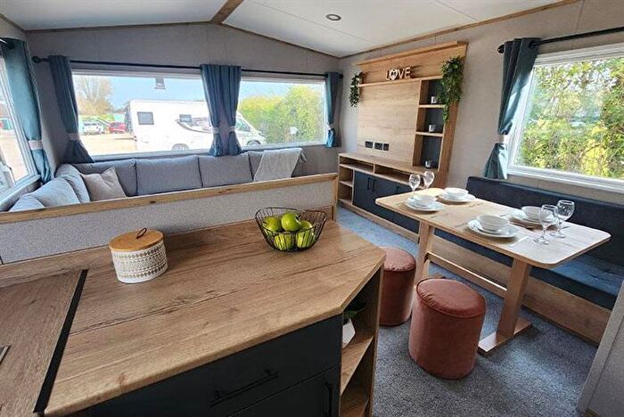 3 Bedroom Lodge For Sale In A.B.I Driftwood, Mill Rythe Coastal Village, Havant Road, Hayling Island, Hampshire, PO11