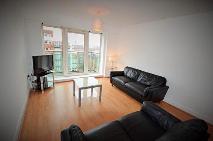 2 Bedroom Apartment To Rent In Royal Plaza, Eldon Street, Sheffield, S1