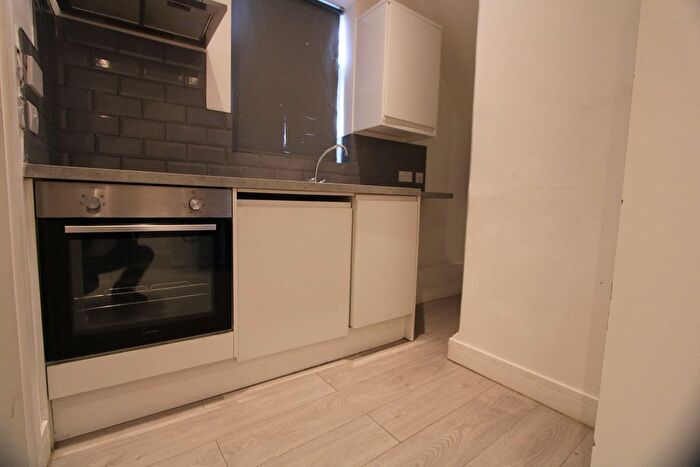 Studio To Rent In Canterbury Road, Croydon, CR0