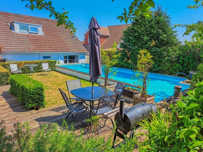 4 Bedroom Detached House For Sale In Wenallt Road, Rhiwbina, Cardiff, CF14