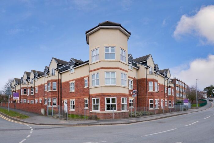 2 Bedroom Flat To Rent In Balmoral Court, Captain Webb Road, Dawley, TF4