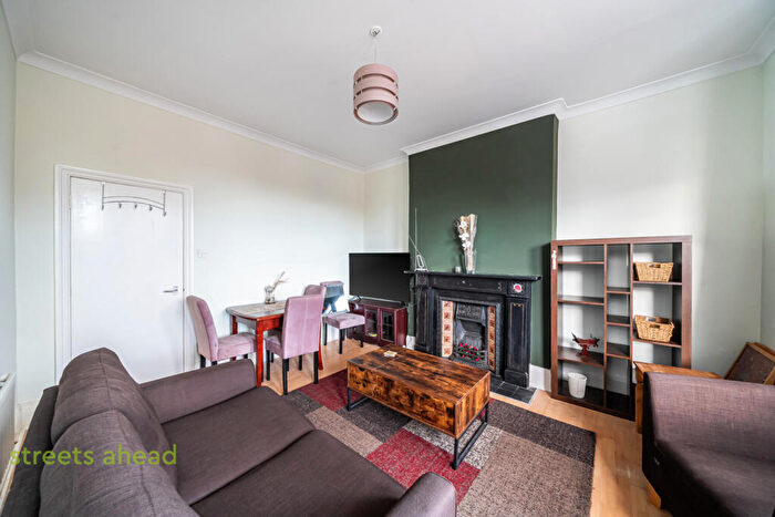 1 Bedroom Apartment To Rent In Morland Road, Croydon, CR0