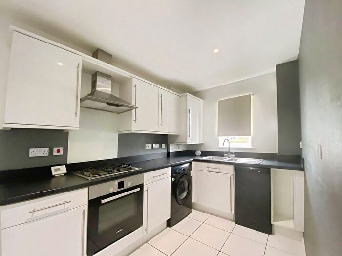 2 Bedroom Flat To Rent In Low Lane, South Shields, NE34