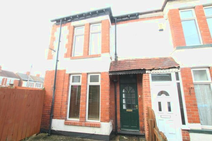 2 Bedroom End Of Terrace House To Rent In Cornwall Gardens, Hull, HU5