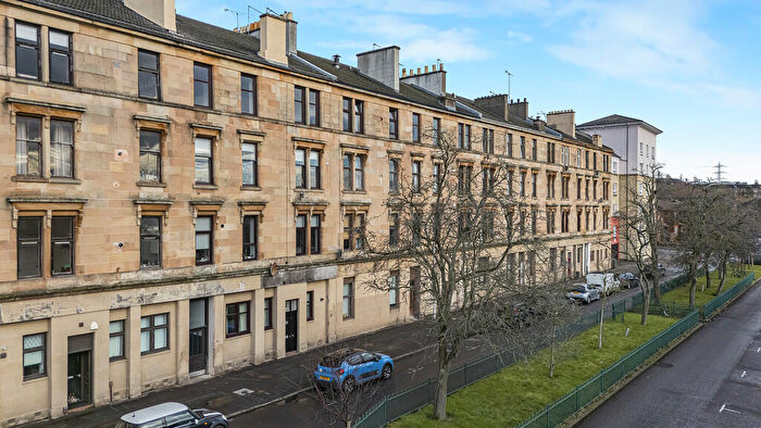 3 Bedroom Flat For Sale In Raeberry Street, Kelvinbridge, G20