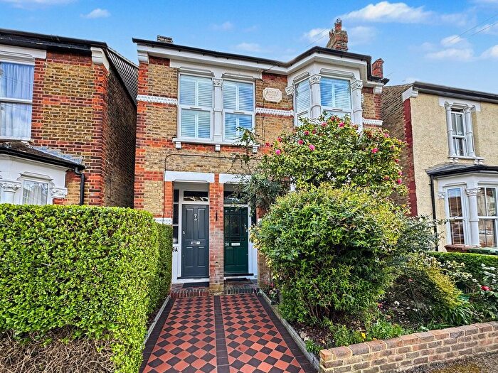 2 Bedroom Flat For Sale In Bedford Road, Sidcup, DA15