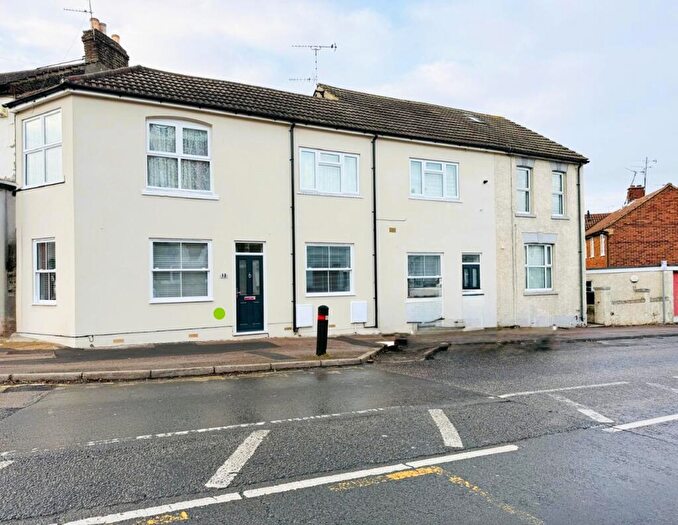 1 Bedroom Flat To Rent In Rock Avenue, Gillingham, ME7