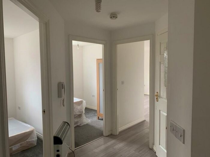 2 Bedroom Apartment To Rent In Flat, Actonville Avenue, Manchester, M22