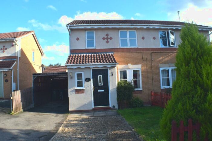 3 Bedroom Semi-Detached House To Rent In Middle Grass, Irthlingborough, NN9